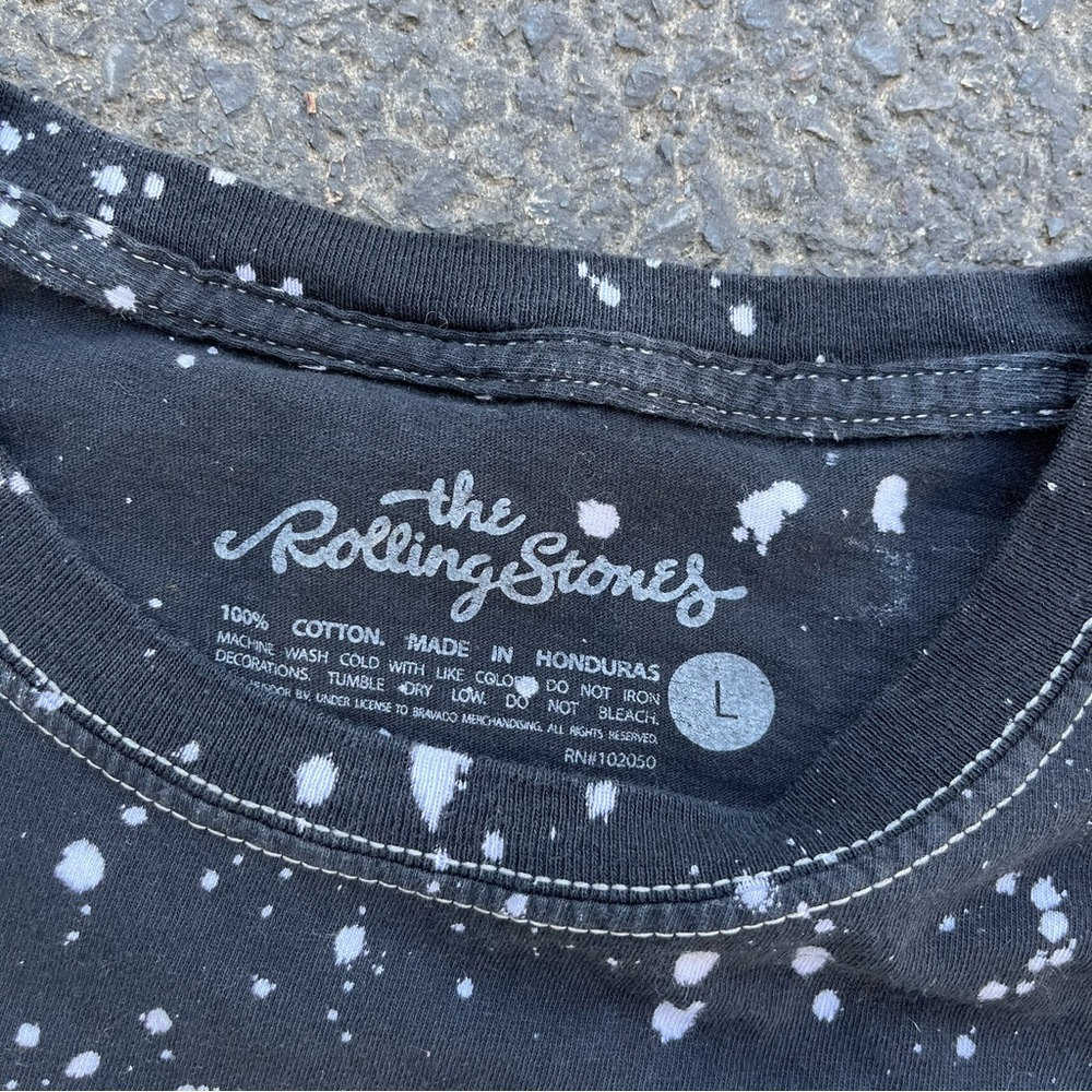 The Rolling Stones Paint Splatter Graphic Band Tee Shirt Large - Picture 3 of 3
